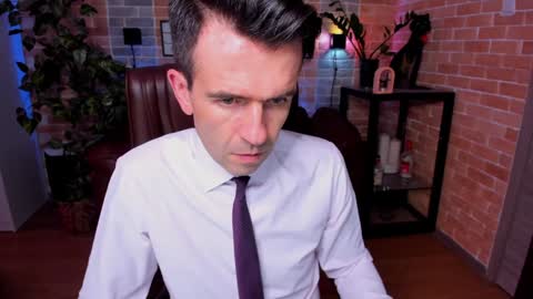 Steve online show from December 2024 12:27:02 PM