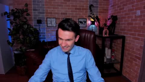 Steve online show from December 2024 03:02:02 PM