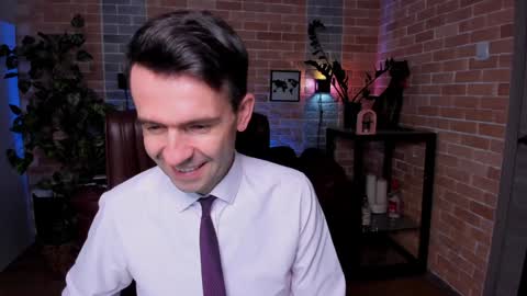 Steve online show from December 2024 01:06:01 PM