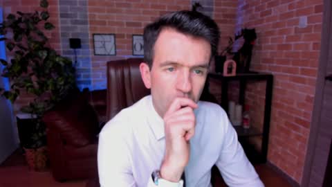 Steve online show from December 2024 02:17:02 PM
