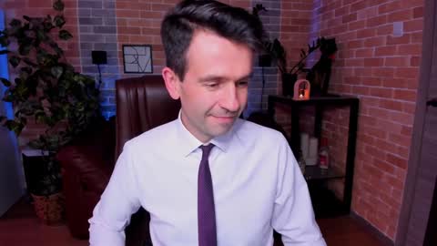 Steve online show from December 2024 05:21:01 PM