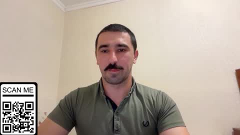 Snapshot of hard_to_obey chatting on September 2025 06:02:01 PM Vadim online show from September 2025 06:02:01 PM