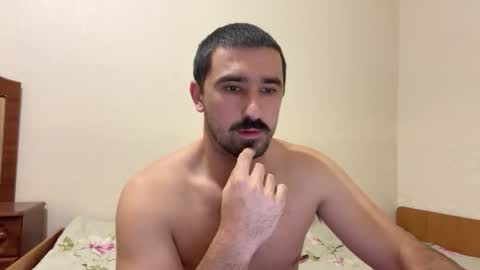 Snapshot of hard_to_obey chatting on October 2025 06:38:02 PM Vadim online show from October 2025 06:38:02 PM