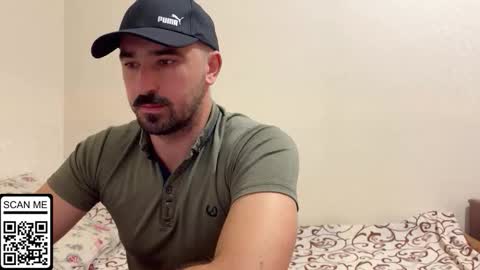 Snapshot of hard_to_obey chatting on October 2025 04:16:02 PM Vadim online show from October 2025 04:16:02 PM