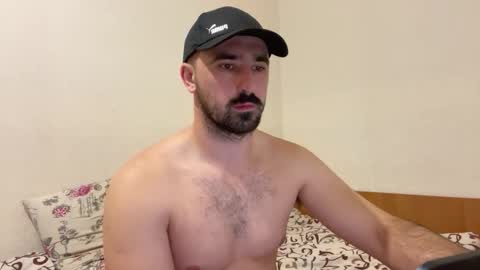 Snapshot of hard_to_obey chatting on October 2025 06:32:02 PM Vadim online show from October 2025 06:32:02 PM