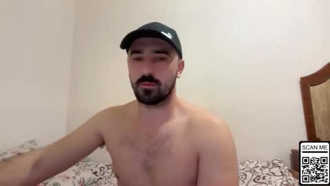 Snapshot of hard_to_obey chatting on October 2025 06:08:02 PM Vadim online show from October 2025 06:08:02 PM