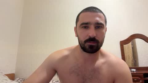 Snapshot of hard_to_obey chatting on October 2025 06:03:02 PM Vadim online show from October 2025 06:03:02 PM