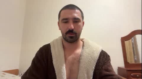 Snapshot of hard_to_obey chatting on November 2025 07:38:01 PM Vadim online show from November 2025 07:38:01 PM