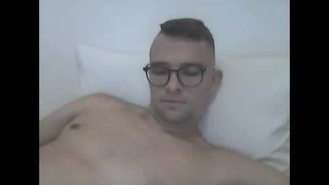 hardboylovemilfmoom online show from September 2025 06:13:01 AM
