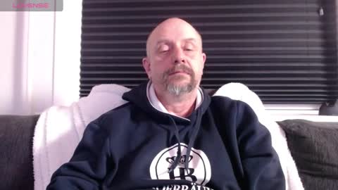 MrLazy online show from December 2024 06:49:02 PM