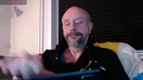 MrLazy online show from December 2024 03:42:01 PM
