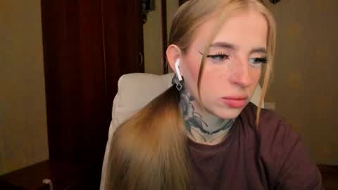 Julia online show from September 2025 05:23:01 AM