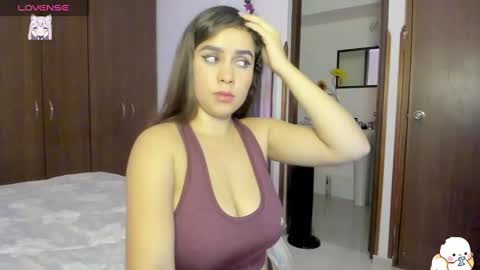 Natii  online show from December 2024 11:24:01 PM