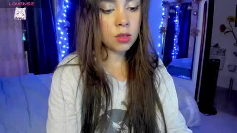 Natii  online show from December 2024 11:12:02 PM