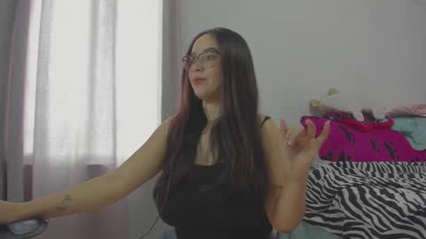 Snapshot of harleynapier chatting on October 2025 08:17:02 PM Natii online show from October 2025 08:17:02 PM