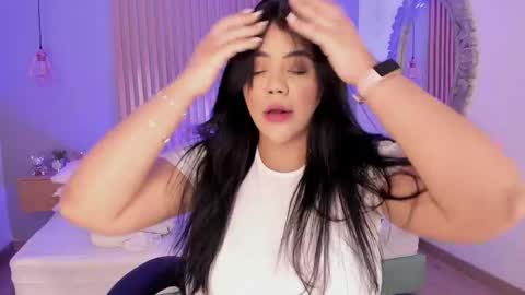 Snapshot of harmonybabe_ chatting on March 2025 08:25:01 PM Harmony online show from March 2025 08:25:01 PM