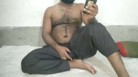 Snapshot of hasib212 chatting on October 2025 11:11:01 AM Mr. Devil online show from October 2025 11:11:01 AM