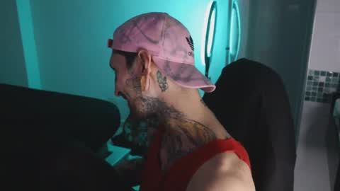 More content   2   online show from October 2025 04:11:01 AM