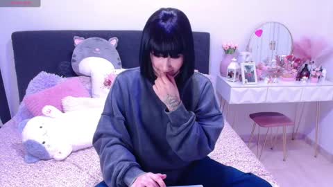 petunia  online show from December 2024 07:21:01 AM
