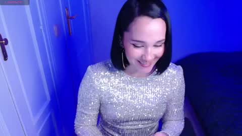 petunia  online show from December 2024 01:17:02 PM