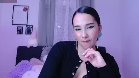 petunia  online show from January 2025 01:52:01 PM