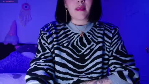 petunia  online show from January 2025 12:27:01 AM