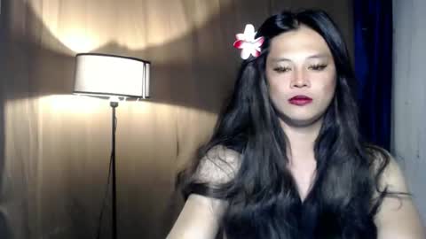 LALA A online show from October 2025 05:56:01 PM