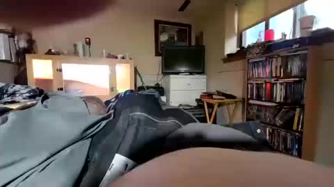 hawkfan1888 online show from October 2025 10:10:01 PM