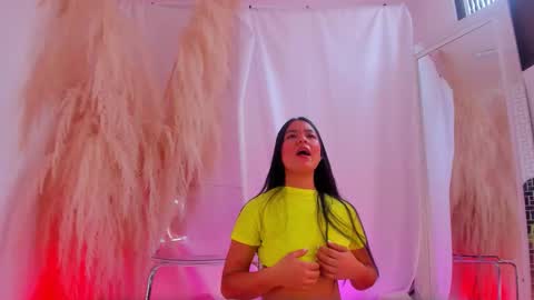 Hayami  online show from October 2025 01:23:01 PM