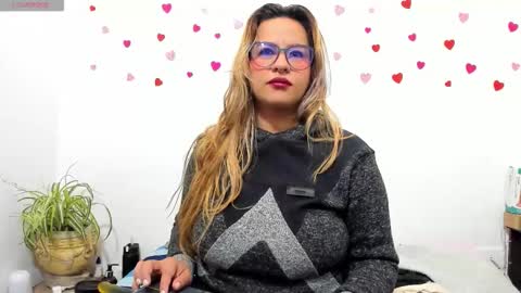 hazel online show from October 2025 08:55:01 AM