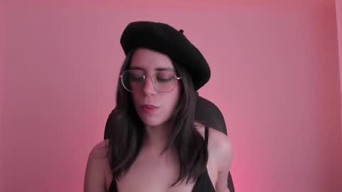 HazelKush online show from October 2025 09:24:02 PM