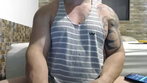 Snapshot of healedcarioca chatting on October 2025 02:52:01 AM Brazilian bigdick online show from October 2025 02:52:01 AM