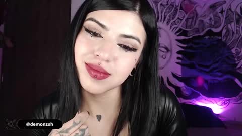 HEATHER DEMONZX   Please help me to reach 100 thumbs up online show from February 2025 06:18:01 AM