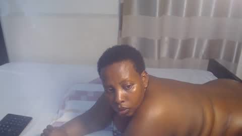 Heather online show from February 2025 07:58:01 PM