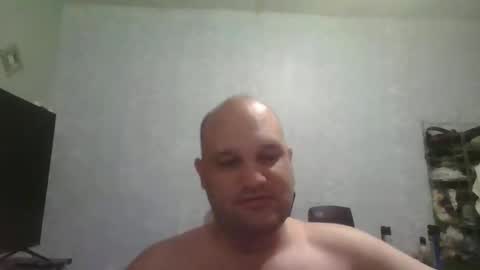 Snapshot of heavy_rebellxc chatting on December 2024 07:10:01 AM Heavy Rebell online show from December 2024 07:10:01 AM