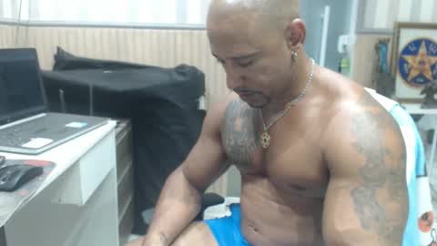 hebertgomes online show from February 2025 01:31:02 AM