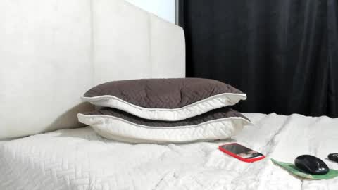 Snapshot of hector_18_ chatting on October 2025 08:39:01 AM 18 online show from October 2025 08:39:01 AM