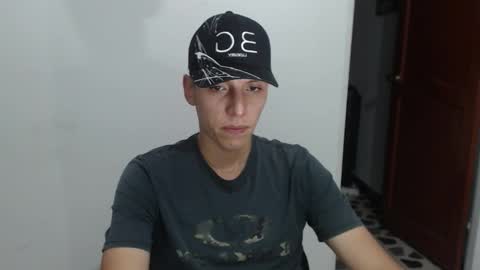 Snapshot of hefesto_69 chatting on November 2025 11:47:01 PM hefesto_69 online show from November 2025 11:47:01 PM