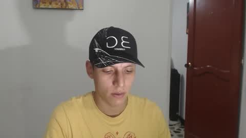 Snapshot of hefesto_69 chatting on November 2025 11:08:02 PM hefesto_69 online show from November 2025 11:08:02 PM