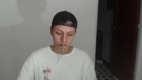 Snapshot of hefesto_69 chatting on December 2025 01:15:02 AM hefesto_69 online show from December 2025 01:15:02 AM