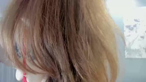 Snapshot of helena_cole chatting on October 2025 09:02:01 PM helena online show from October 2025 09:02:01 PM