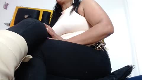 helenahotwet online show from December 2024 07:34:01 PM