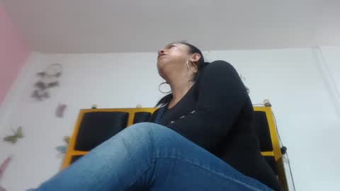 helenahotwet online show from October 2025 07:02:01 PM