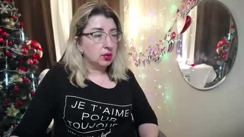 helenenigma online show from December 2024 05:11:02 AM