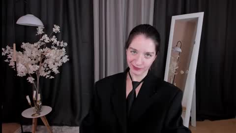 Helen online show from March 2025 02:09:02 AM