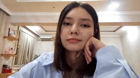 Alice online show from September 2025 07:15:02 PM