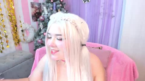 Laura online show from December 2024 03:06:01 AM