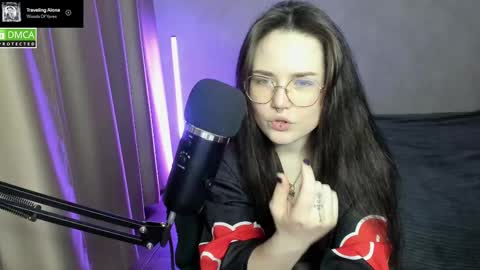 Red online show from February 2025 09:16:02 PM