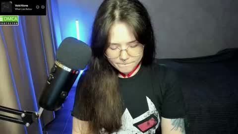 Red online show from September 2025 07:13:01 PM