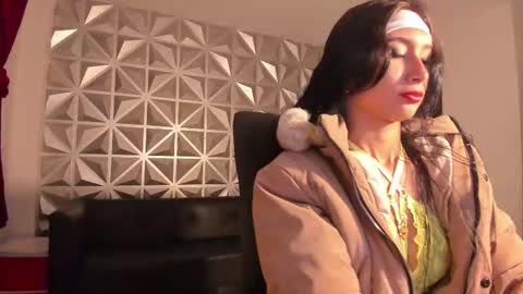 Hellen online show from September 2025 12:49:02 PM